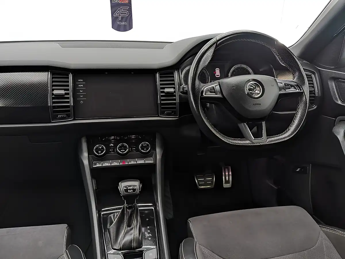 Used 2019 Skoda Kodiaq Sportline Meteor Grey - Interior and Exterior details 13