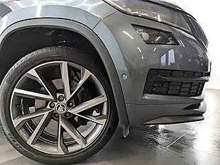 Used 2019 Skoda Kodiaq Sportline Meteor Grey - Interior and Exterior details 9