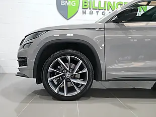 Used 2019 Skoda Kodiaq Sportline Meteor Grey - Interior and Exterior details 12