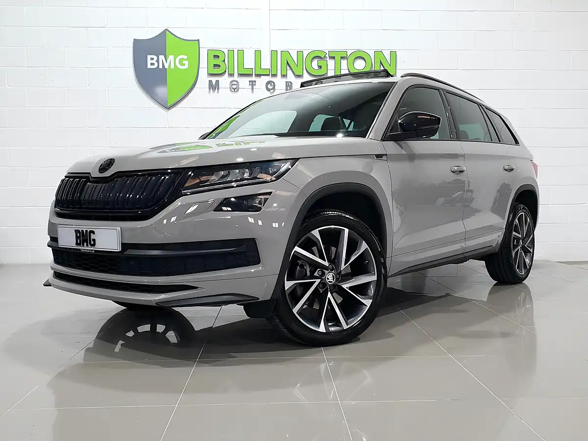 Used 2019 Skoda Kodiaq Sportline Meteor Grey - Interior and Exterior details 3