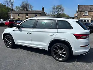 Used 2019 Skoda Kodiaq Sportline Moon White - Interior and Exterior details 17