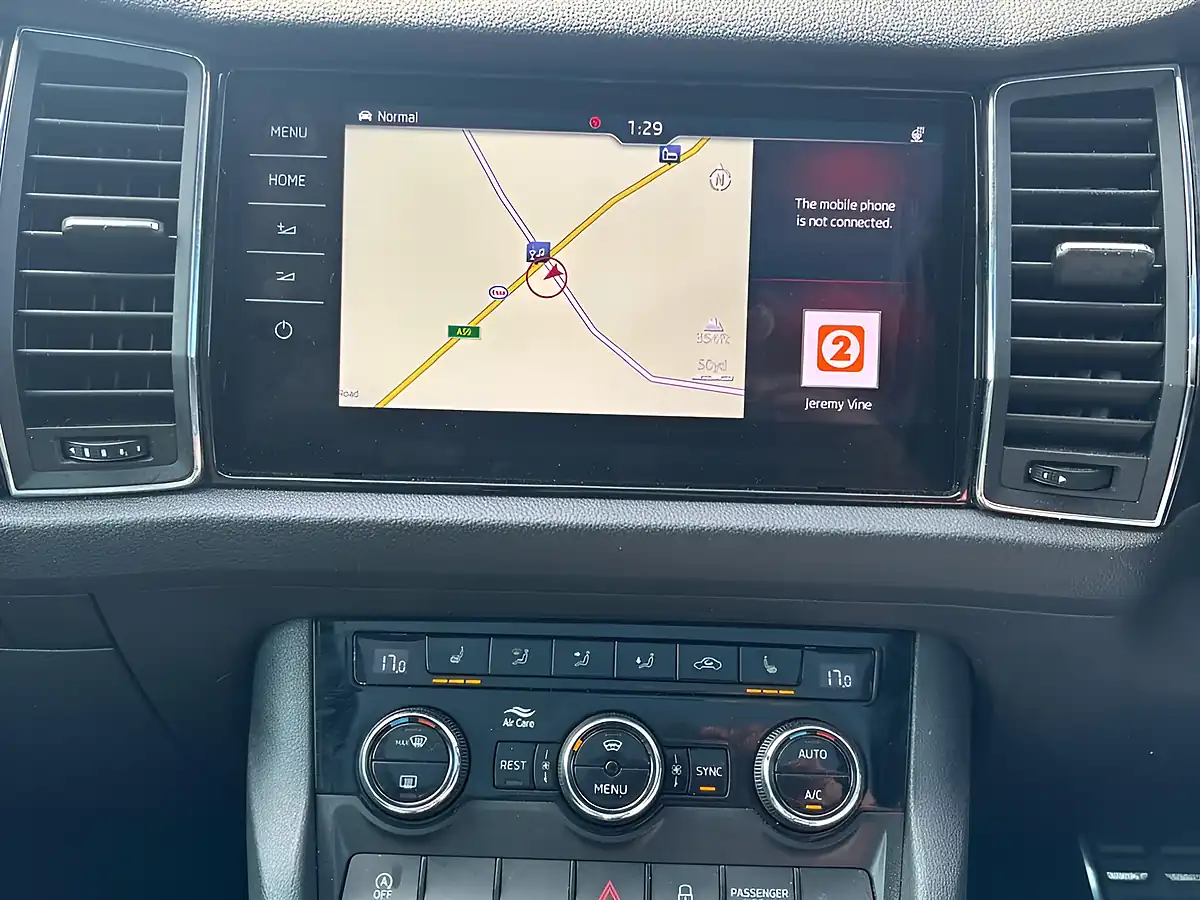 Used 2019 Skoda Kodiaq Sportline Moon White - Interior and Exterior details 2