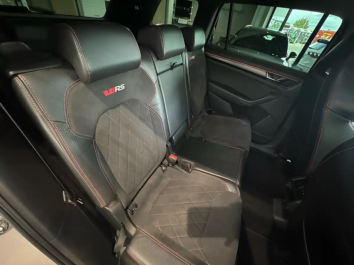 Used 2019 Skoda Kodiaq VRS Grey - Interior and Exterior details 8