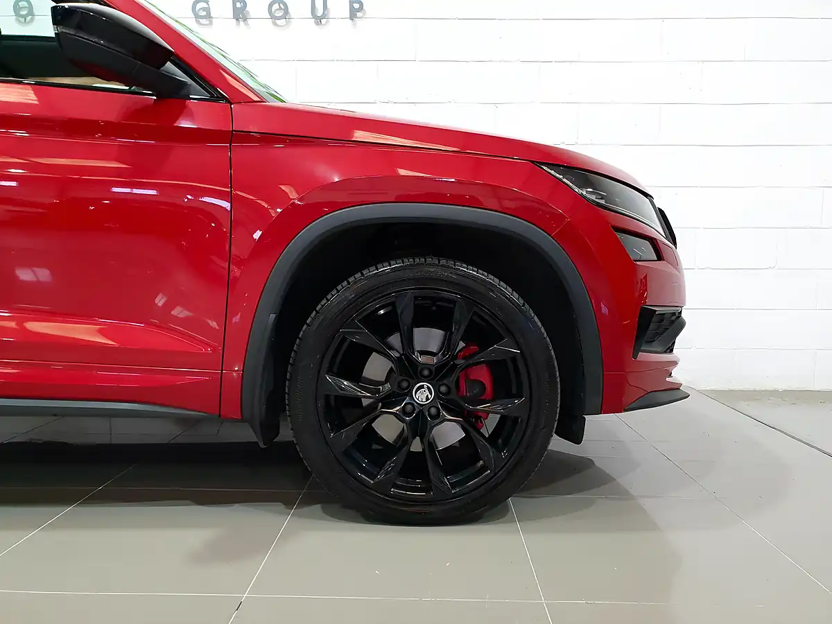 Used 2019 Skoda Kodiaq VRS Red - Interior and Exterior details 10