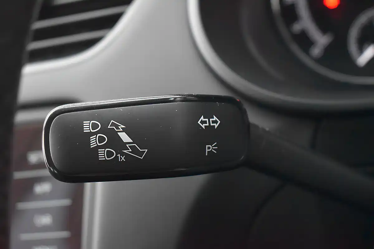 Used 2019 Skoda Octavia S Black - Interior and Exterior details 16