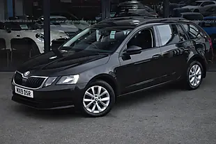 Used 2019 Skoda Octavia S Black - Interior and Exterior details 3