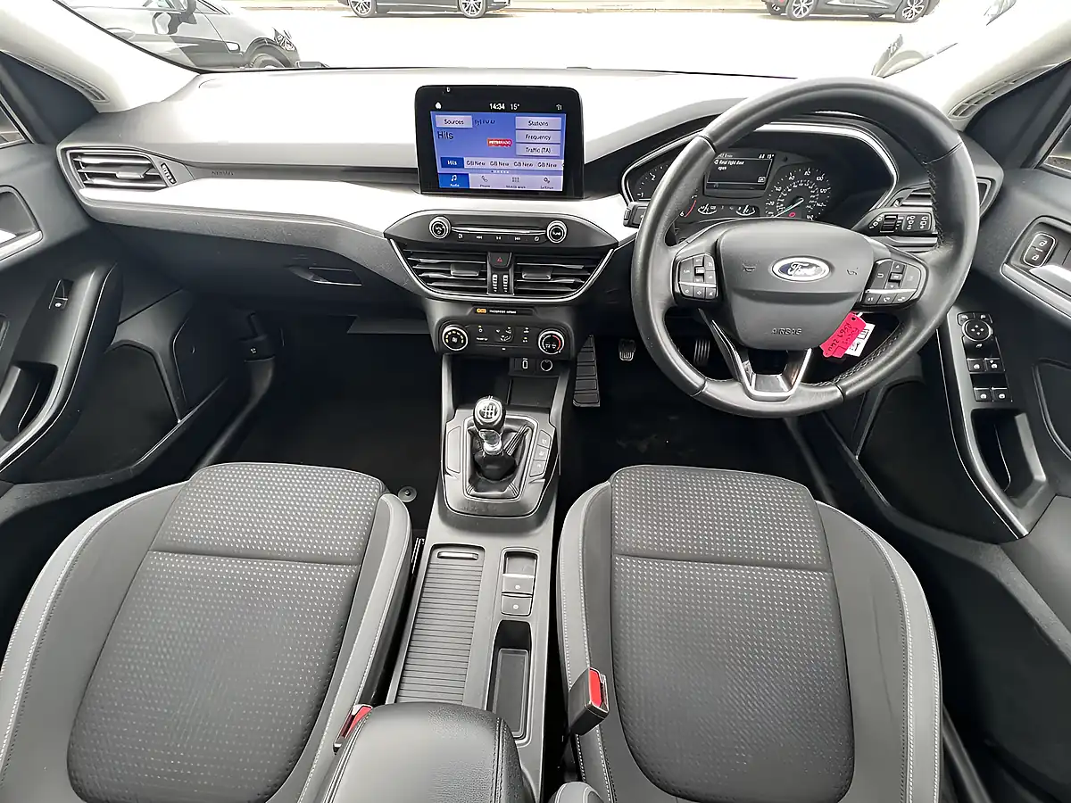 Used 2019 Skoda Octavia S Black Magic Pearl - Interior and Exterior details 11