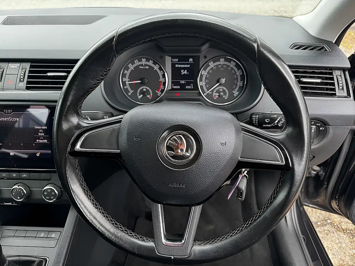 Used 2019 Skoda Octavia S Black Magic Pearl - Interior and Exterior details 12