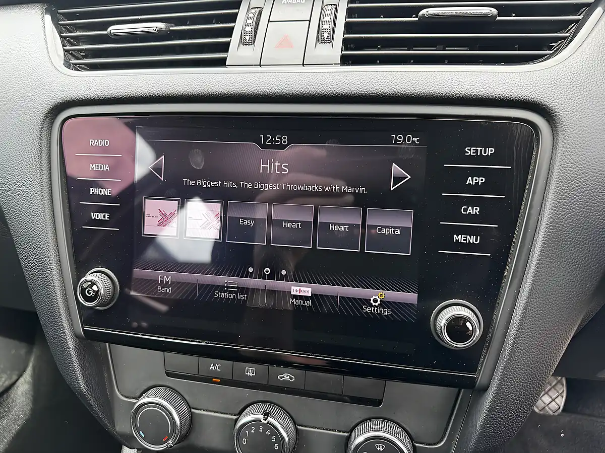 Used 2019 Skoda Octavia S Black Magic Pearl - Interior and Exterior details 14