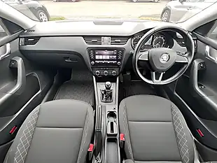 Used 2019 Skoda Octavia S Brilliant Silver Metallic - Interior and Exterior details 2
