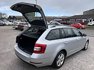 Used 2019 Skoda Octavia S Brilliant Silver Metallic - Interior and Exterior details 20