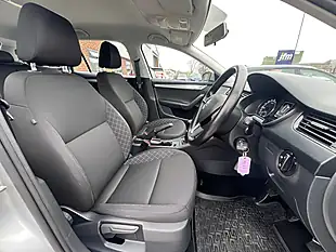 Used 2019 Skoda Octavia S Brilliant Silver Metallic - Interior and Exterior details 3