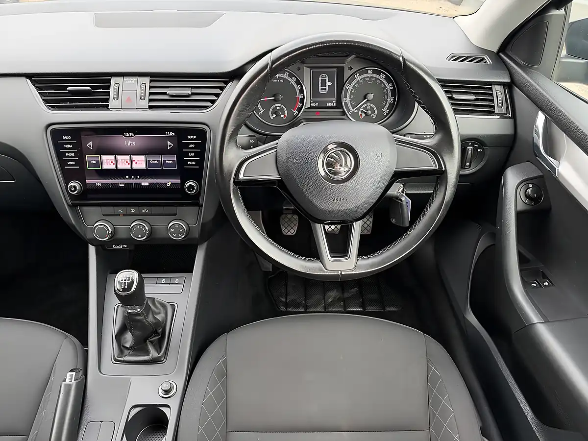 Used 2019 Skoda Octavia S Grey Metallic - Interior and Exterior details 11