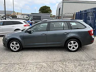 Used 2019 Skoda Octavia S Grey Metallic - Interior and Exterior details 9