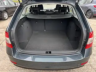 Used 2019 Skoda Octavia S Quartz Grey Met - Interior and Exterior details 17