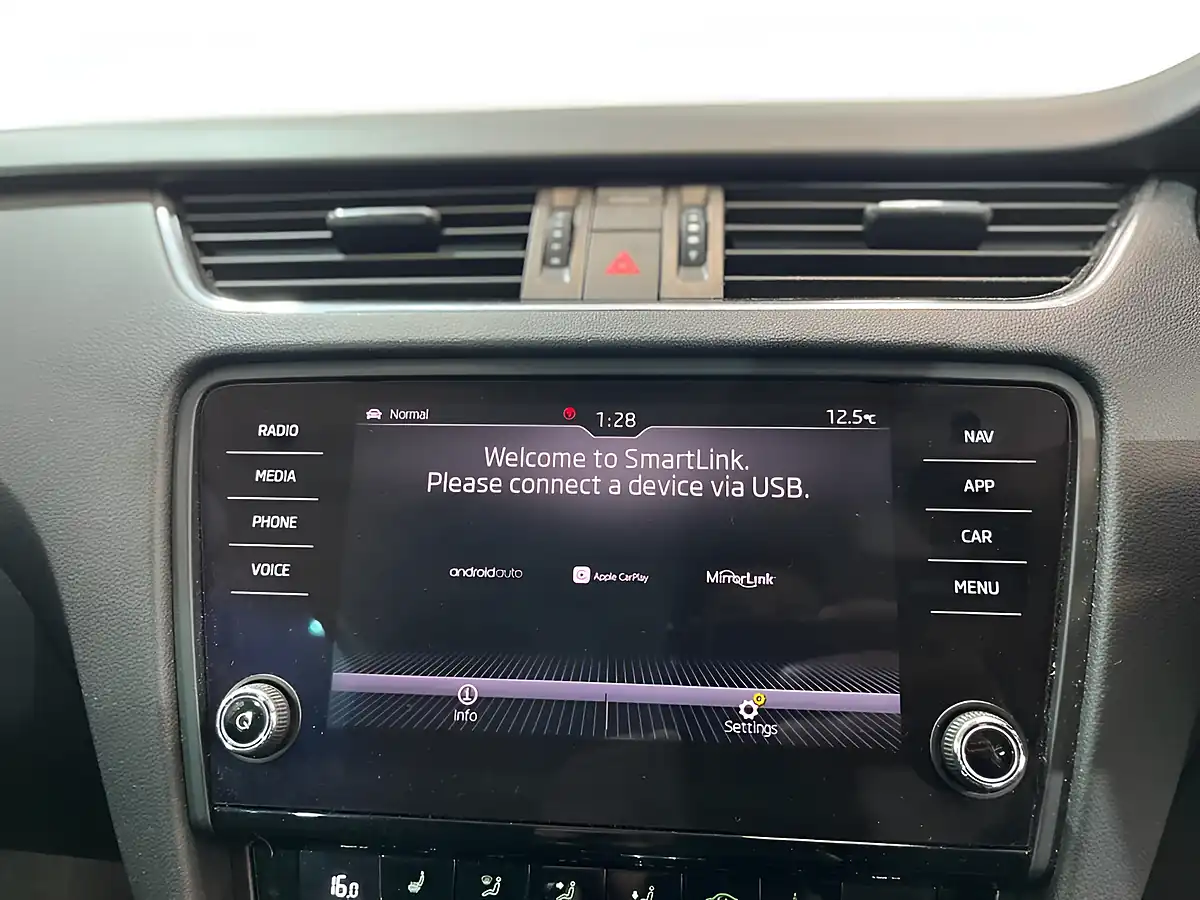 Used 2019 Skoda Octavia Scout Grey - Interior and Exterior details 18