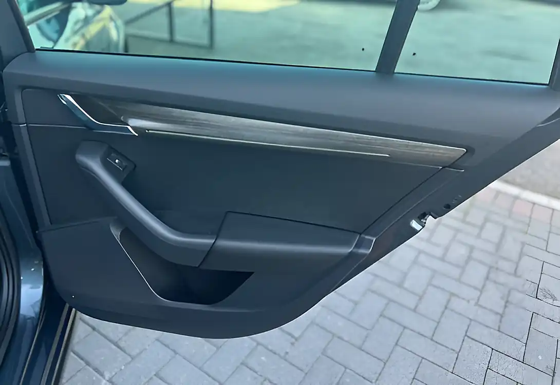 Used 2019 Skoda Octavia Scout Quartz Grey - Interior and Exterior details 15