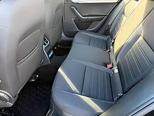 Used 2019 Skoda Octavia Se Black - Interior and Exterior details 16
