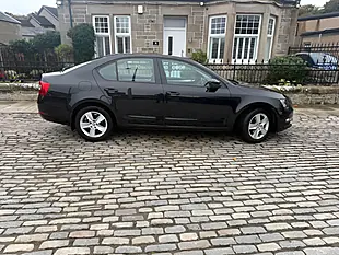 Used 2019 Skoda Octavia Se Black - Interior and Exterior details 4