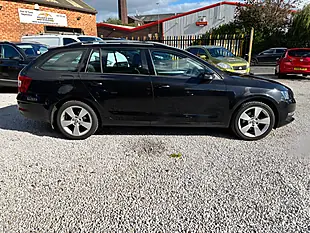 Used 2019 Skoda Octavia Se Drive Black - Interior and Exterior details 3
