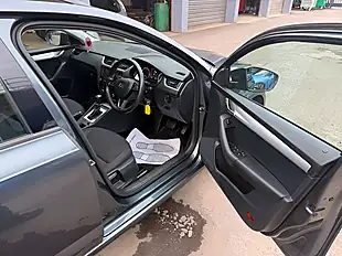 Used 2019 Skoda Octavia Se Grey - Interior and Exterior details 13