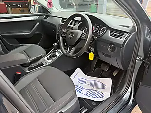 Used 2019 Skoda Octavia Se Grey - Interior and Exterior details 14