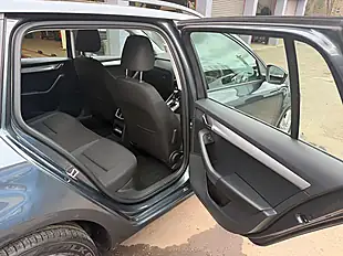 Used 2019 Skoda Octavia Se Grey - Interior and Exterior details 16
