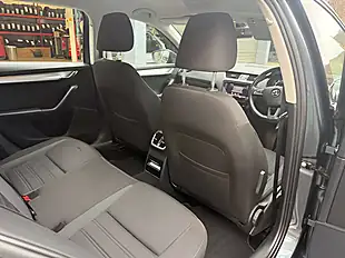 Used 2019 Skoda Octavia Se Grey - Interior and Exterior details 17