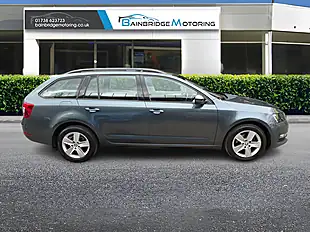 Used 2019 Skoda Octavia Se Grey - Interior and Exterior details 2