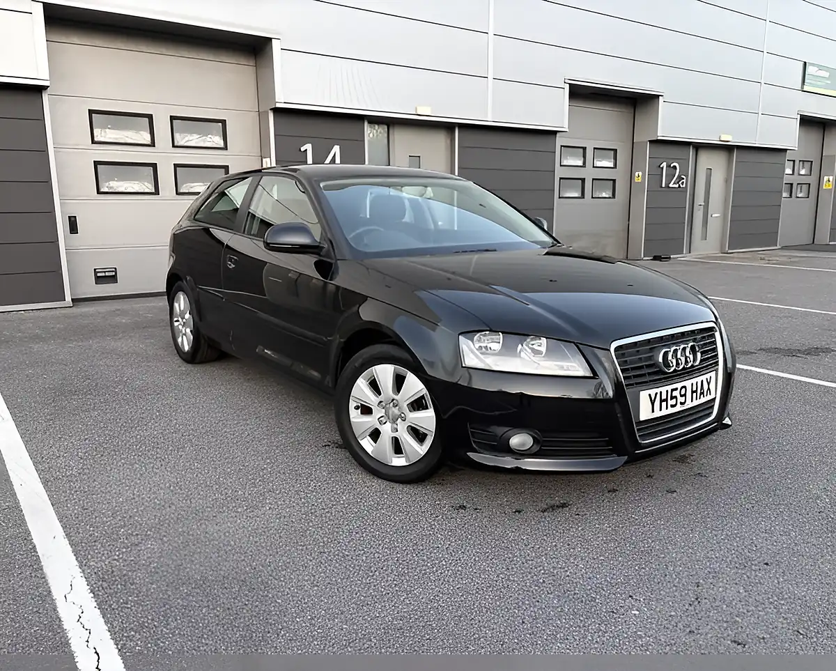 Used 2019 Skoda Octavia Se L Black - Interior and Exterior details 12