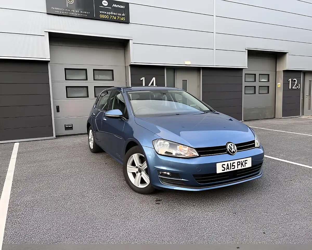 Used 2019 Skoda Octavia Se L Black - Interior and Exterior details 9