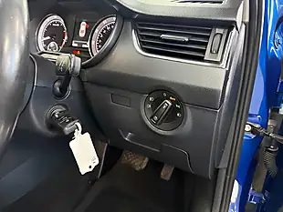 Used 2019 Skoda Octavia Se L Blue - Interior and Exterior details 15