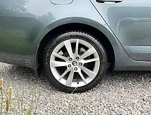 Used 2019 Skoda Octavia Se L Grey - Interior and Exterior details 10