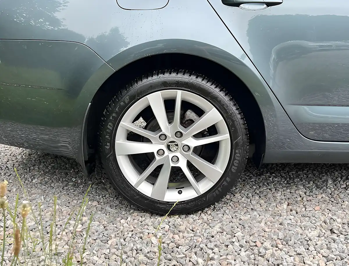 Used 2019 Skoda Octavia Se L Grey - Interior and Exterior details 10