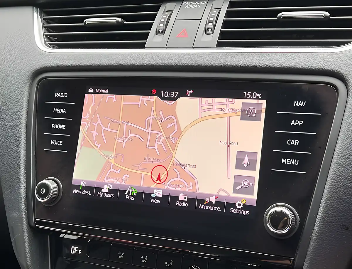 Used 2019 Skoda Octavia Se L Grey - Interior and Exterior details 15