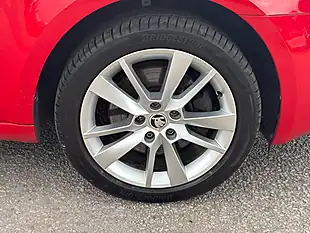 Used 2019 Skoda Octavia Se L Red - Interior and Exterior details 19
