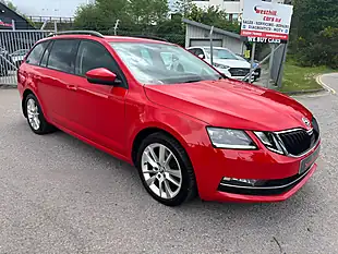 Used 2019 Skoda Octavia Se L Red - Interior and Exterior details 4