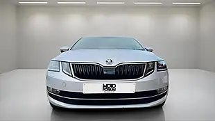 Used 2019 Skoda Octavia Se L Silver - Interior and Exterior details 5