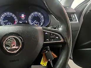 Used 2019 Skoda Octavia Se L Silver - Interior and Exterior details 16