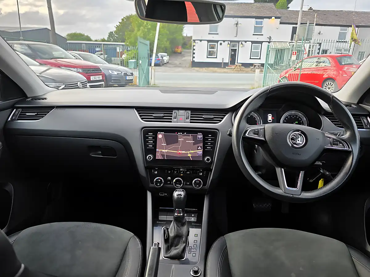 Used 2019 Skoda Octavia Se L Silver - Interior and Exterior details 10