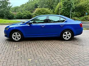 Used 2019 Skoda Octavia Se Technology Blue - Interior and Exterior details 10