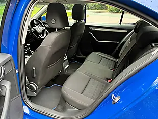 Used 2019 Skoda Octavia Se Technology Blue - Interior and Exterior details 16