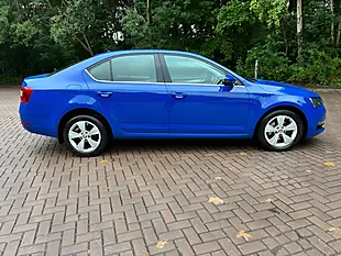Used 2019 Skoda Octavia Se Technology Blue - Interior and Exterior details 5