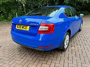 Used 2019 Skoda Octavia Se Technology Blue - Interior and Exterior details 7