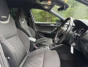 Used 2019 Skoda Octavia VRS Brilliant Silver - Interior and Exterior details 11