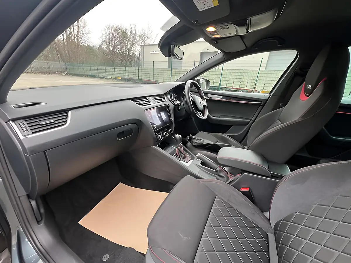 Used 2019 Skoda Octavia VRS Quartz Grey - Interior and Exterior details 11