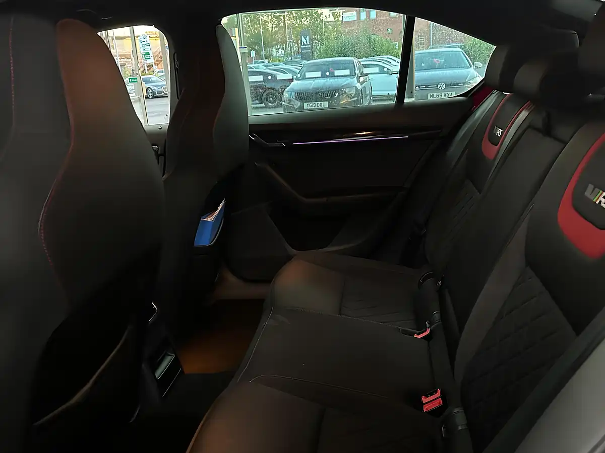 Used 2019 Skoda Octavia VRS Red - Interior and Exterior details 18