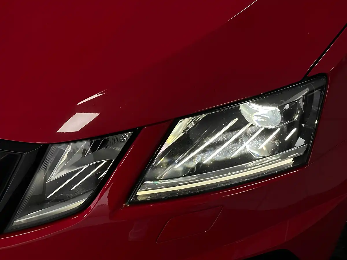 Used 2019 Skoda Octavia VRS Red - Interior and Exterior details 20