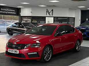 Used 2019 Skoda Octavia VRS Red - Interior and Exterior details 8