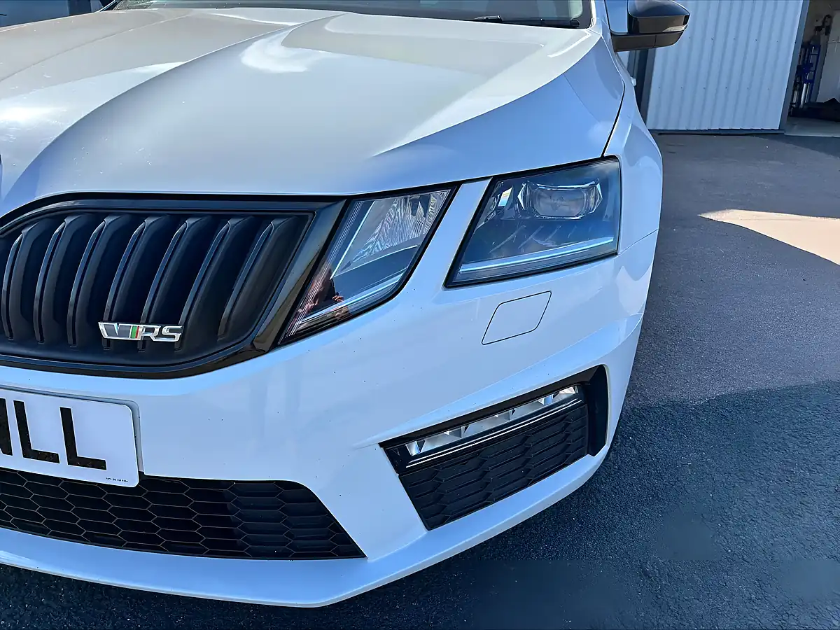 Used 2019 Skoda Octavia VRS White - Interior and Exterior details 3